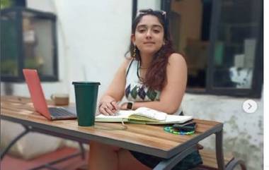 Aamir Khan's daughter Ira Khan: 'অল্প বয়সেই বুড়ি', আমির কন্যা ইরা ট্রোলড নেট মাধ্যমে