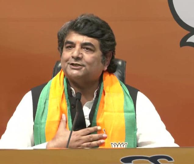 RPN Singh: প্রাক্তন কেন্দ্রীয় মন্ত্রী, কাল ছিলেন কংগ্রেসের তারকা প্রচারক- আজ তিনি বিজেপিতে RPN Singh: প্রাক্তন কেন্দ্রীয় মন্ত্রী, কাল ছিলেন কংগ্রেসের তারকা প্রচারক- আজ তিনি বিজেপিতে