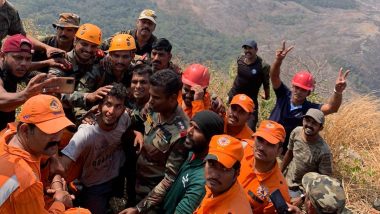 Kerala Trekker Rescued By Army: ১২৭ ঘন্টা পর্বতের খাড়ায় আটকে থাকা যুবককে উদ্ধার করল সেনা, দেখুন সেই ভিডিও