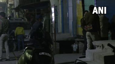 Bomb Scare in Delhi: দিল্লিতে বোমাতঙ্ক, সীমাপুরীতে পরিত্যক্ত ব্যাগ থেকে উদ্ধার ৩ কেজি বিস্ফোরক