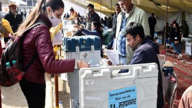 Uttar Pradesh Assembly Elections 2022: উত্তরপ্রদেশের বিধানসভা নির্বাচনের প্রথম দফার ভোটগ্রহণ চলছে