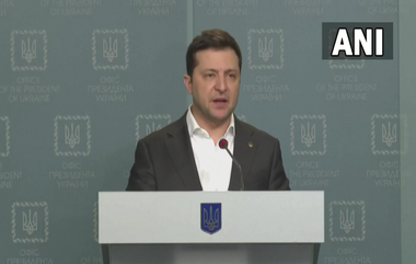 Russia Ukraine Crisis: যাঁরা দেশের জন্য লড়বেন, তাঁদের হাতে অস্ত্র তুলে দেব, বললেন ইউক্রেন প্রেসিডন্ট ভলোদিমির জেলেনস্কি