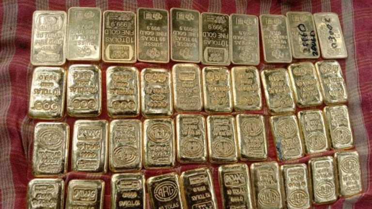 Gold Biscuits Recovered: ইছামতি নদীর তীর থেকে ৪০টি সোনার বিস্কুট উদ্ধার করল বিএসএফ