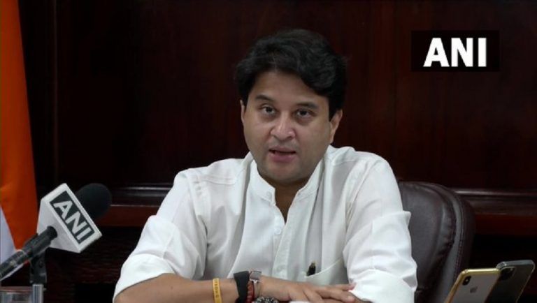 Jyotiraditya Scindia: দেশে ১৪৮টি থেকে বেড়ে দুশোর বেশী বিমানবন্দর হচ্ছে দেশে, ঘোষণা মন্ত্রী জ্য়োতিরাদিত্য সিন্ধিয়ার