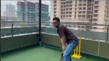 Aamir Khan: ক্রিকেট খেলছেন আমির খান, অভিনেতার মুখে গল্প শোনার অপেক্ষায় অনুরাগীরা