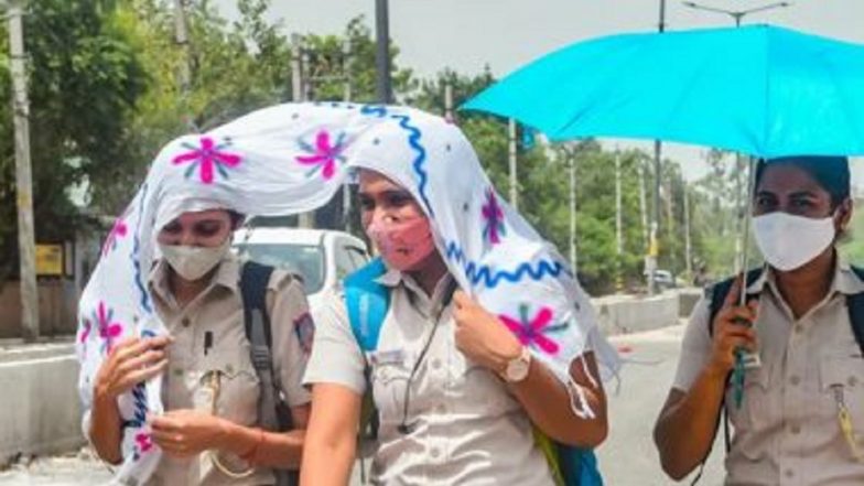 Heatwave: তাপপ্রবাহের ইঙ্গিত ৫ রাজ্যে, ৪৫ ডিগ্রি ছুঁতে পারে তাপমাত্রা, বঙ্গেও বাড়বে গরম, সতর্কতা