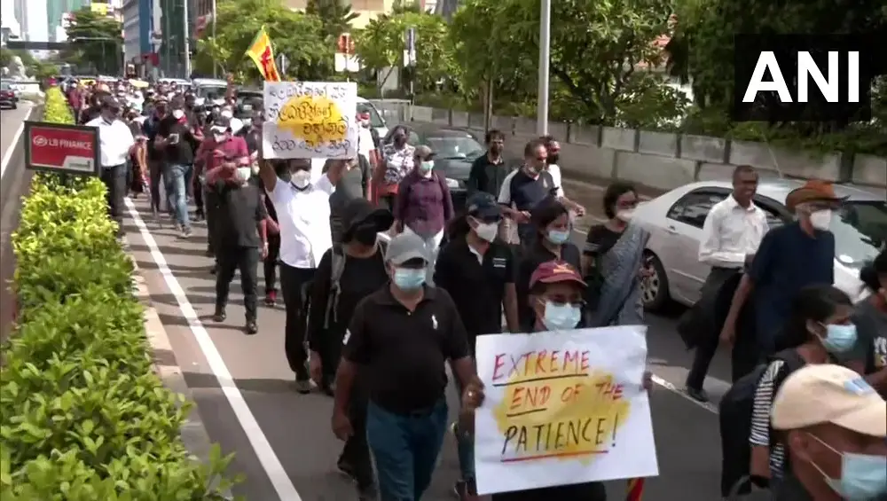 Sri Lanka: শ্রীলঙ্কায় প্রবল অর্থনৈতিক সঙ্কট, বিক্ষোভে অধ্যাপকরা