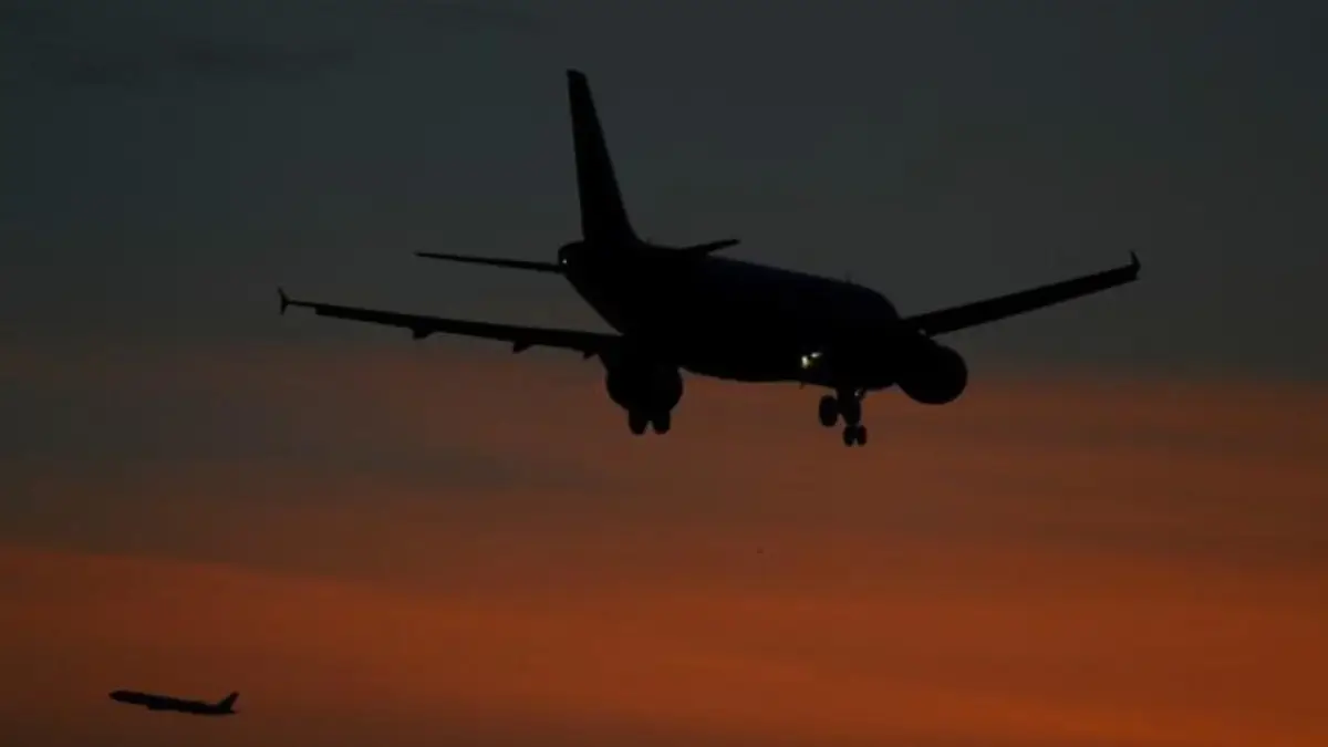 Bangladesh: শ্রীলঙ্কাকে দেখে শিক্ষা? খরচ কমাতে সরকারি কর্তাদের বিদেশ সফরে লাগাম টানল বাংলাদেশ