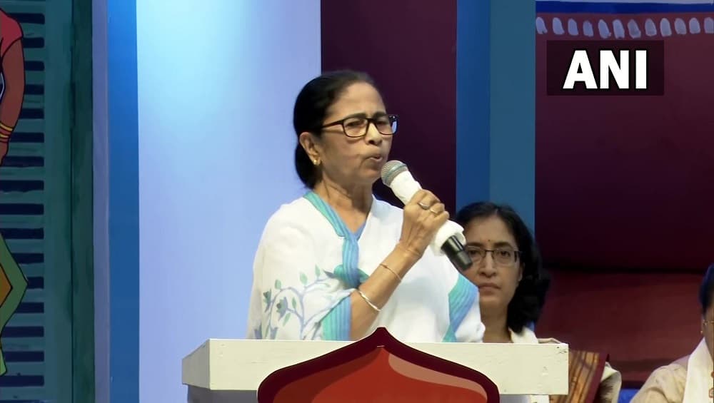 Mamata Banerjee: 'যে বিজেপি নেতারা ঘৃণা ছড়াচ্ছেন, তাঁদের গ্রেফতার করা হোক', দাবি মমতা বন্দ্যোপাধ্যায়ের Mamata Banerjee: 'যে বিজেপি নেতারা ঘৃণা ছড়াচ্ছেন, তাঁদের গ্রেফতার করা হোক', দাবি মমতা বন্দ্যোপাধ্যায়ের