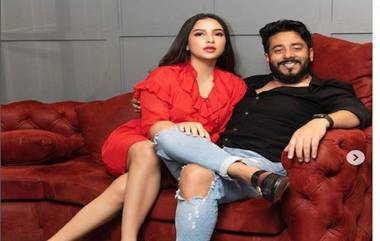 Raj Chakraborty - Subhashree Ganguly: ছেলে ইউভানকে নিয়ে 'দ্বন্দ্ব' রাজ-শুভশ্রীর? দেখুন