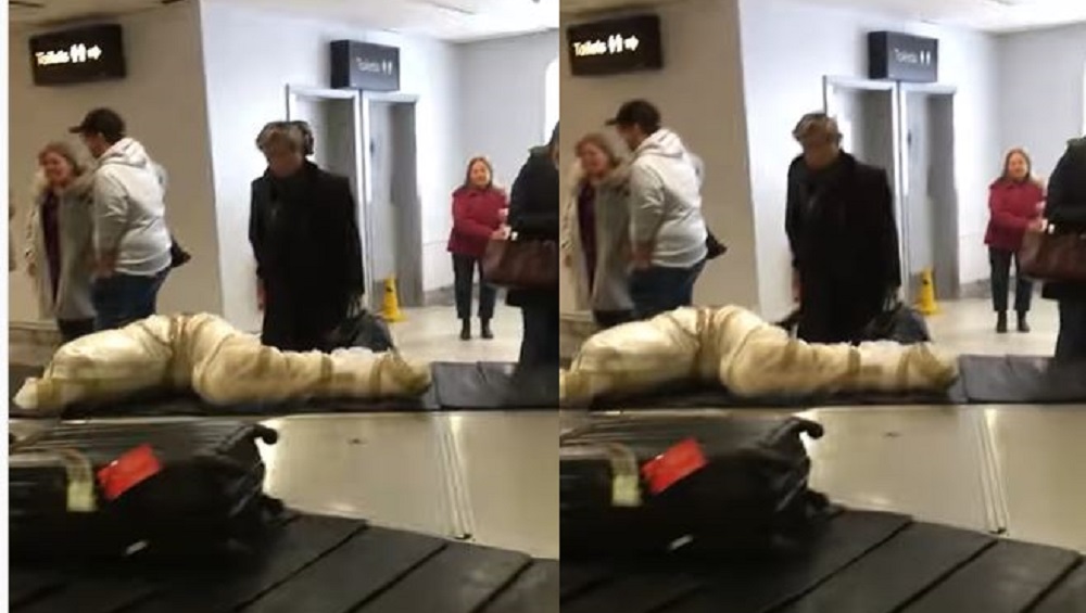Viral Video: মানুষের 'মরদেহের আকারে প্যাকিং', লন্ডন বিমানবন্দরের ভিডিয়ো ভাইরাল