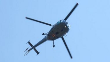 Helicopter Makes Emergency Landing: ৮ জনকে নিয়ে আরব সাগরে তড়িঘড়ি নামল হেলিকপ্টার, উদ্ধার ৬