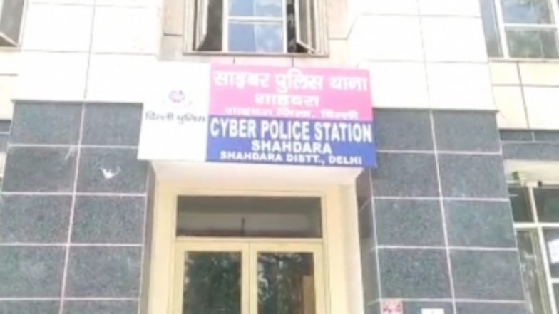 Delhi: থানায় ঢুকে পুলিশ কর্মীদের ছুরিকাঘাত এক ব্যক্তির!