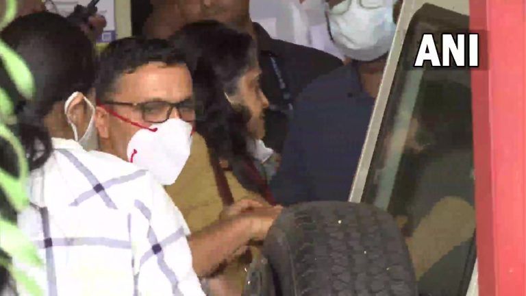 Gujarat ATS Detained Teesta Setalvad: সমাজকর্মী তিস্তা সেটালভাদকে আটক করল গুজরাত এটিএস