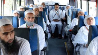 Hajj 2022: জম্মুও কাশ্মীরের শ্রীনগর থেকে মদিনার উদ্দেশে রওনা দিল হজযাত্রীদের প্রথম ব্যাচ