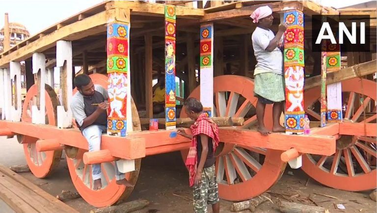 Rathyatra: দু বছরে করোনার বাধায় রথে বাদ ছিল ভক্তরা, নিষেধ উঠে যাওয়ার এবার তাই জনসমাগমের আশা পুরীতে