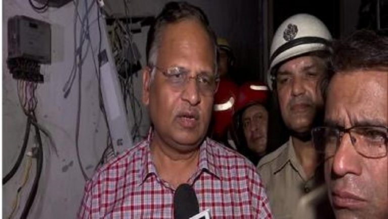 Satyendar Jain: ধৃত মন্ত্রী সত্যেন্দ্র জৈনের বাড়ি থেকে উদ্ধার কয়েক কোটি টাকা, ২ কেজি সোনা