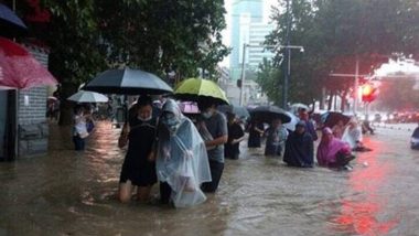 China Flood: চিনে হঠাৎ বন্যায় মৃত ১২, হু হু করে বাড়ছে জল, আটকে কয়েক হাজার মানুষ