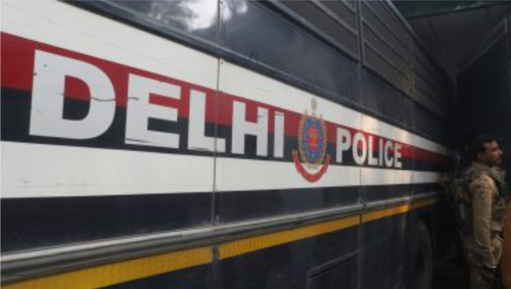Delhi: পুলিশ কনস্টেবলের থাপ্পড়ে নাবালকের নাক থেকে ঝড়ল রক্ত, ভিডিও ঘিরে রাজধানীতে শোরগোল