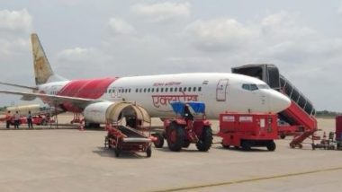 Air India Express Flight Diverted To Muscat: বিমানের মধ্যে পোড়া গন্ধ, মাসকটে অবতরণ করল এয়ার ইন্ডিয়া এক্সপ্রেসের বিমান