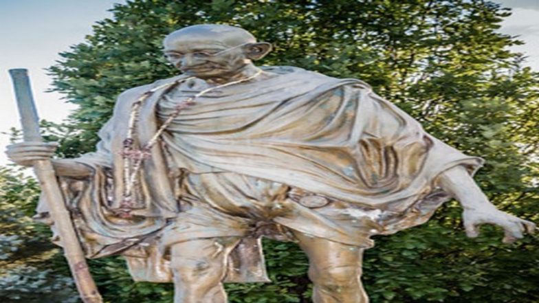 Gandhi’s Statue Vandalised In Canada: কানাডার রিচমন্ড হিলে মহাত্মা গান্ধীর মূর্তি ভাঙচুর, কড়া প্রতিক্রিয়া জানাল ভারত