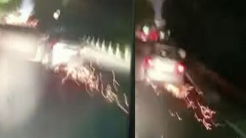 Video: রাস্তায় আগুনের ফুলকি, ধাক্কা দিয়ে মোটরবাইকে ১০০ মিটার টেনে নিয়ে গেল গাড়ি
