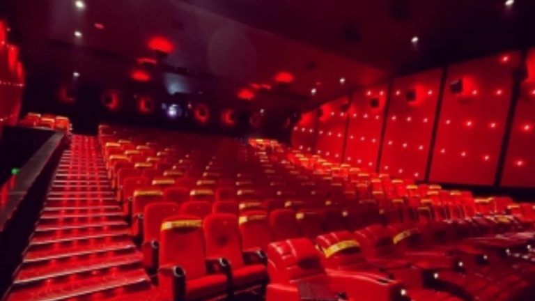 Kashmir's First Multiplex: কাশ্মীরে উদ্বোধন প্রথম মাল্টিপ্লেক্সের, তিন দশক পর বড় পর্দায় সিনেমা দেখবে উপত্যকা