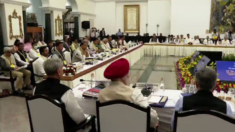 Niti Aayog Governing Council Meeting: নীতি আয়োগের সপ্তম পরিচালন পরিষদের বৈঠকে প্রধানমন্ত্রী, দেখুন ভিডিও