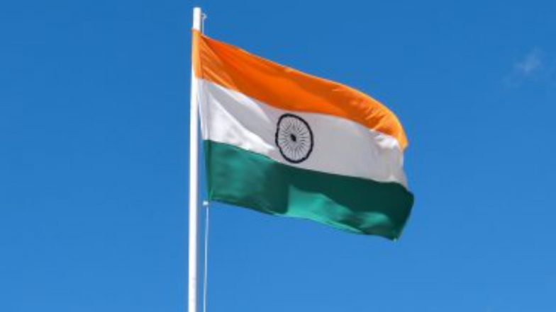 Har Ghar Tiranga Anthem: স্বাধীনতার ৭৫ বছর পূর্তিতে জাতীয় পতাকাকে সম্মান জানাল তথ্য ও সম্প্রচার মন্ত্রক, দেখুন ভিডিও