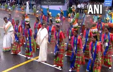 Independence Day 2022: স্বাধীনতা দিবসে আদিবাসী শিল্পীদের সঙ্গে পা মেলালেন মুখ্যমন্ত্রী, দেখুন ভিডিয়ো