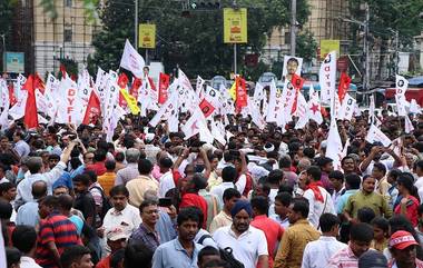 Insaaf Sabha: বামেদের 'ইনসাফ সভায়' উপচে পড়ল ভিড়, থমকে গেল কলকাতা