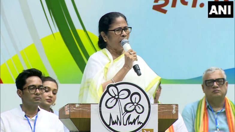 Mamata Banerjee: শেখ হাসিনা ভারতে এলেও, এই প্রথম তাঁর সঙ্গে দেখা হল না, আক্ষেপ মুখ্যমন্ত্রীর