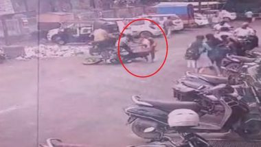 Pune Horror Video: মায়ের কোল থেকে পড়ে ট্রাকের নীচে ছোট্ট শিশু, ভিডিয়ো দেখে কাঁদলেন বহু মানুষ