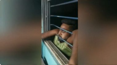 Viral Video: মোবাইল চুরি করতে এসে বিপদে চোর,ট্রেনের বাইরে ঝুলে রইলেন ১০ কিলোমিটার (দেখুন ভিডিও)