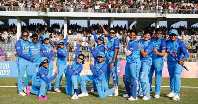 Women's Asia Cup Cricket 2022: মহিলাদের এশিয়া কাপে চ্যাম্পিয়ন ভারত, শ্রীলঙ্কাকে হেলায় হারালেন হ্যারিরা