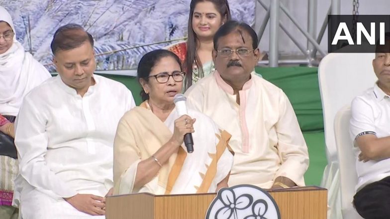 Mamata Banerjee:  'কাল যখন ক্ষমতায় থাকবেন না, কেন্দ্রীয় সংস্থা আপনাদের বাড়িতে ঢুকে কান ধরে টেনে নিয়ে আসবে'