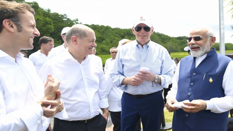 Joe Biden's 'Salute' To PM Modi: প্রধানমন্ত্রী মোদীকে 'স্যালুট' বাইডেনের, দেখুন