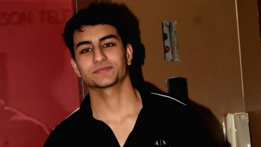 Ibrahim Ali Khan: করণের হাত ধরে বলিউডে পা রাখছে সইফ পুত্র, চড়াও নেপোটিজমের সুর