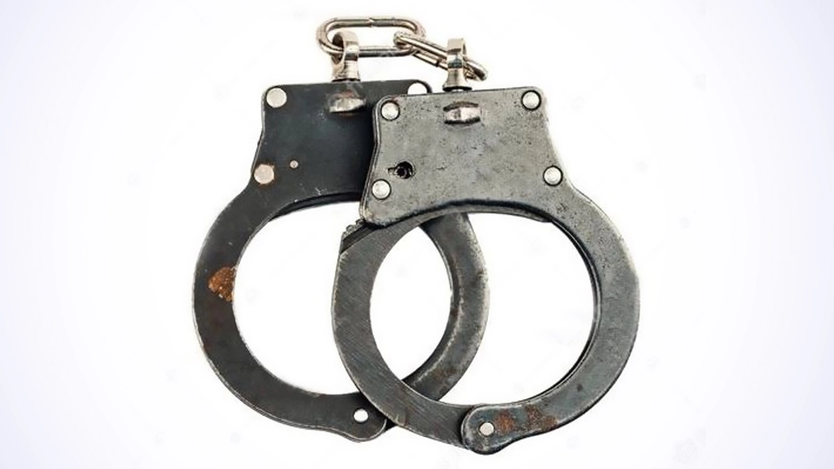 Puri Shocker Video: হোটেলের ঘরে স্ত্রীর সঙ্গে উদ্দাম ঘনিষ্ঠতা সহকর্মীর, তারপর স্বামী যা করলেন দেখুন ভিডিয়োতে