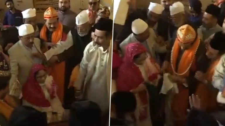 Mamata Banerjee Video: আজমেঢ় শরিফ দরগায় চাদর চড়ালেন মুখ্যমন্ত্রী