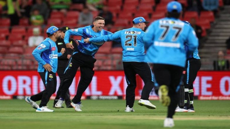 Sydney Thunder All Out On 15 Runs: ১৫ রানে অল আউট সিডনি থান্ডার, টি২০ ইতিহাসে সর্বনিম্ন স্কোর