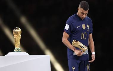 Kylian Mbappe 'The Tragic Hero': সোনার বুট হাতে উঠলেও অধরা রয়ে গেল বিশ্বকাপ, ট্রফির থেকে দূরে দাঁড়িয়ে ছবি শেয়ার এমবাপ্পের