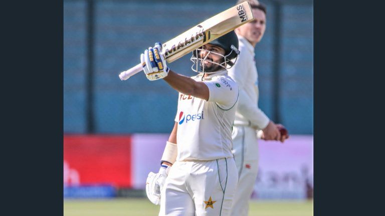 PAK vs NZ, Saud Shakeel Maiden Century: নিউজিল্যান্ডের বিপক্ষে টেস্টে শতকের অভিষেক পাকিস্তানের সৌদ শাকিলের