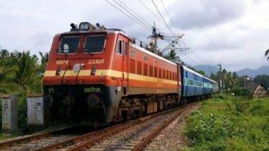 Lucknow Railway Tracks: ট্রেন চলে যেতেই রেললাইন গেল গলে! বরাত জোরে বড় দুর্ঘটনা থেকে রক্ষা