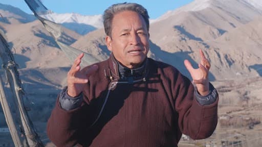 ALL IS NOT WELL in Ladakh: লাদাখ ভাল নেই, চিঠি দিয়ে প্রধানমন্ত্রীকে জানালেন শিক্ষা সংস্কারক সোনম ওয়াংচুক (দেখুন ভিডিও) ALL IS NOT WELL in Ladakh: লাদাখ ভাল নেই, চিঠি দিয়ে প্রধানমন্ত্রীকে জানালেন শিক্ষা সংস্কারক সোনম ওয়াংচুক (দেখুন ভিডিও)