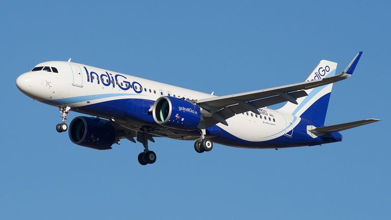 IndiGo: ফের ইন্ডিগোয় বোমা হামলার হুমকি, আতঙ্কিত যাত্রীদের নামিয়ে বিমান গেল বিচ্ছিন্ন উপসাগরে