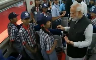 Narendra Modi Interacts With School Children: বন্দে ভারত ট্রেনের মধ্যে স্কুলছাত্রীর গান শুনে হাততালি দিচ্ছেন মোদি, দেখুন ভিডিয়ো