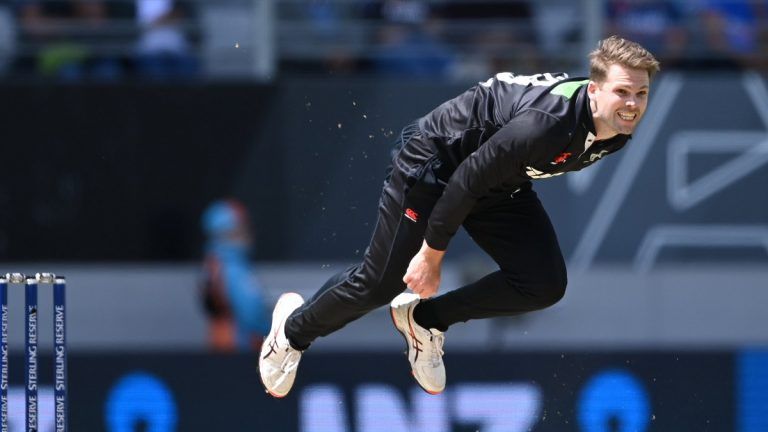 Lockie Ferguson Injured: ডান হ্যামস্ট্রিংয়ে চোট! শ্রীলঙ্কার বিপক্ষে প্রথম একদিবসীয় ম্যাচ থেকে বাদ লকি ফার্গুসন