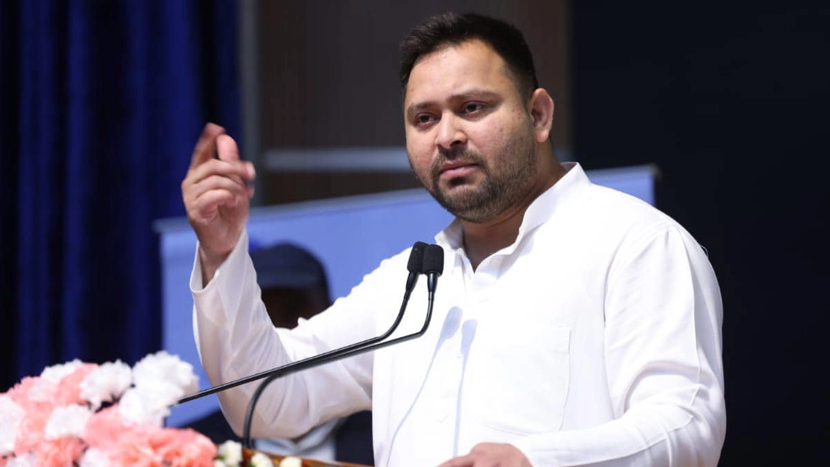 EC On Tejashwi Yadav: দ্বৈত ভোটার পরিচয়পত্র! আরজেডি নেতা তেজস্বী যাদবকে রিমাইন্ডার নোটিশ পাঠাল নির্বাচন কমিশন