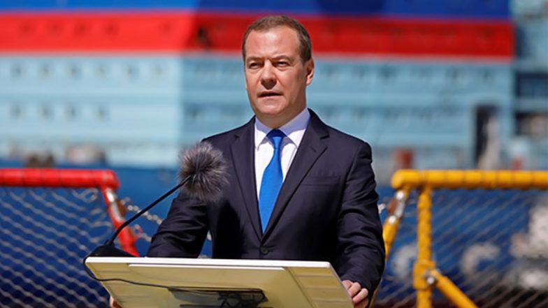 Russia's Medvedev Threatens ICC: পুতিন ইস্যুতে আর্ন্তজাতিক আদালতকে হুঁশিয়ারি দিমিত্রি মেদভেদেভের